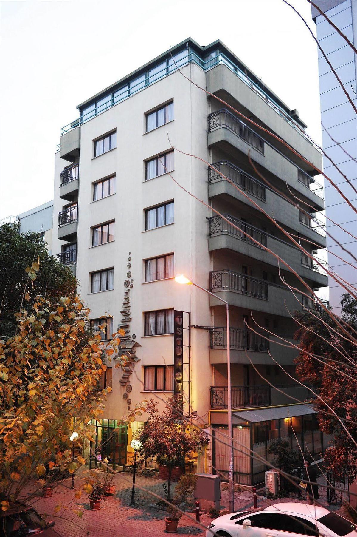 Uestuen Hotel Alsancak Izmir Exterior foto